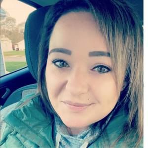 Meet your Posher, Chelsae